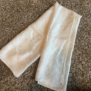 white jacquard silk wild rag